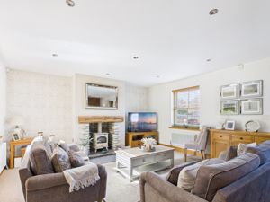 Photo 15- click for photo gallery